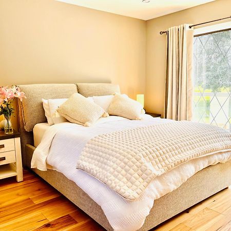 Oceanside Manor - Fancy Room - Golf Course & Beach View Qualicum Beach Exteriér fotografie