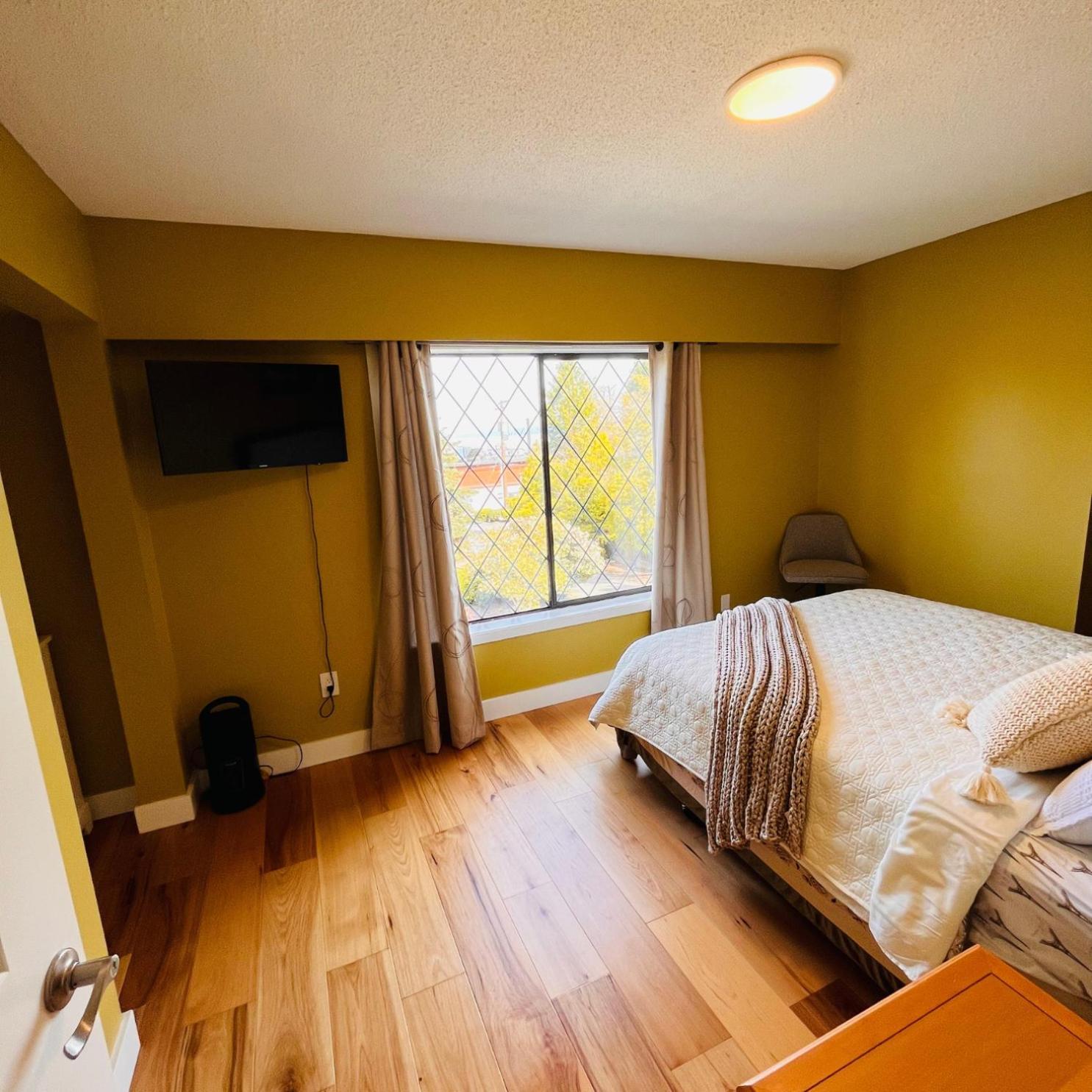 Oceanside Manor - Fancy Room - Golf Course & Beach View Qualicum Beach Exteriér fotografie