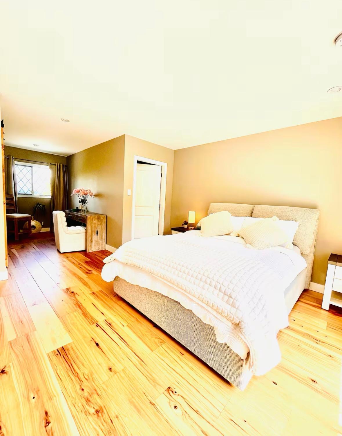Oceanside Manor - Fancy Room - Golf Course & Beach View Qualicum Beach Exteriér fotografie